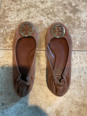 Tory Burch Chestnut Brown Suede Logo Ballet Flats